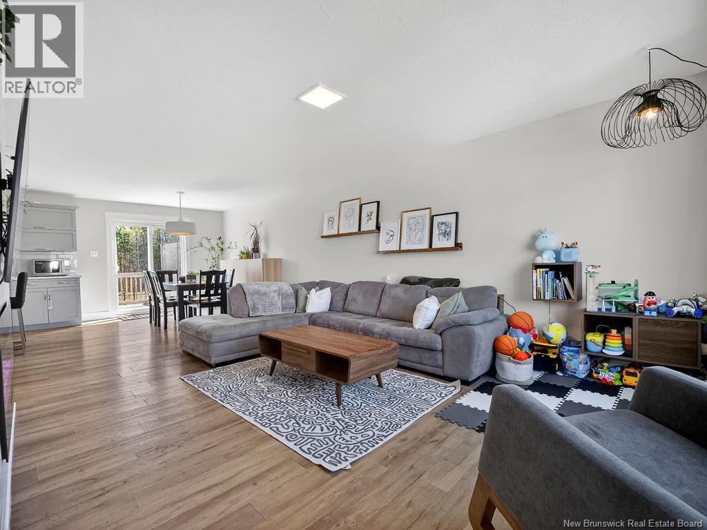 125 Melanie Street - 7