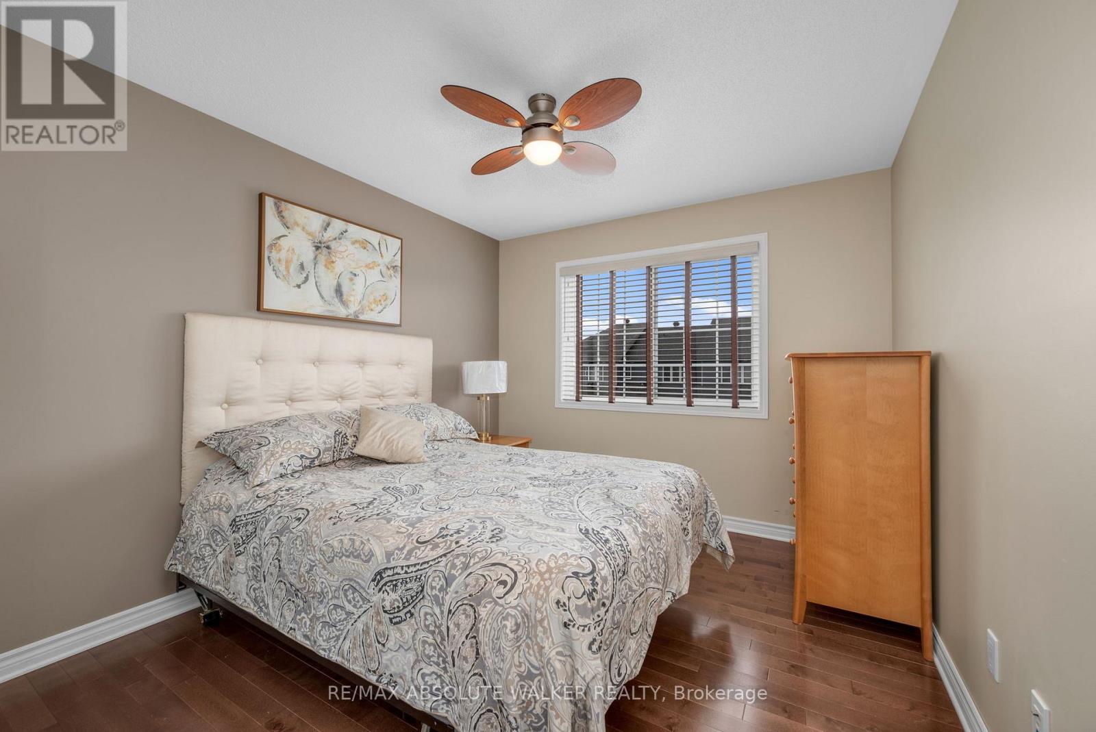 245 LUCINDA CRESCENT - 35
