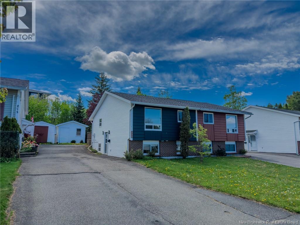 208 Boyaner Crescent - Image 3