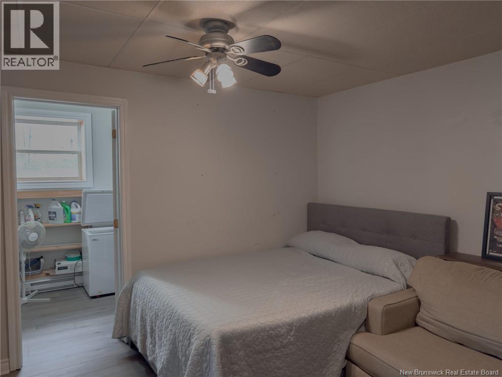 208 Boyaner Crescent - 34
