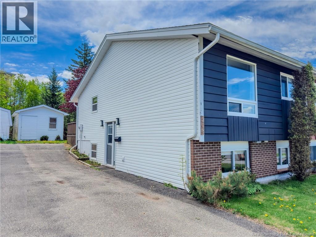 208 Boyaner Crescent - 45