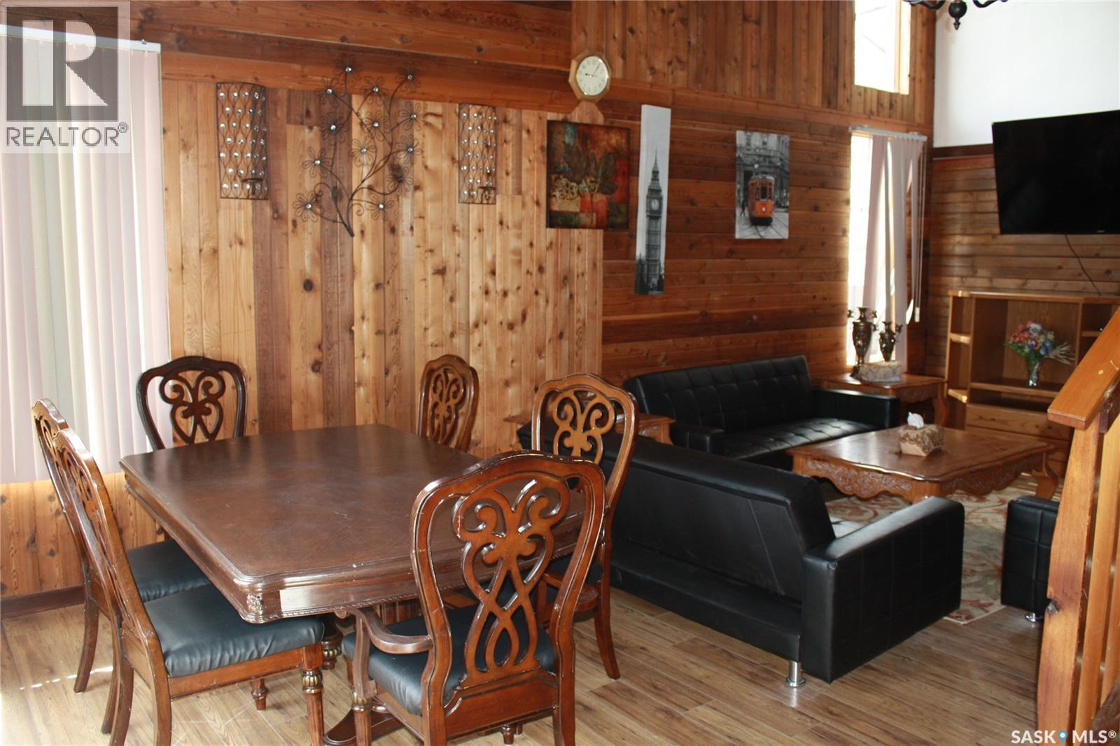 5097 Domremy BEACH - 12