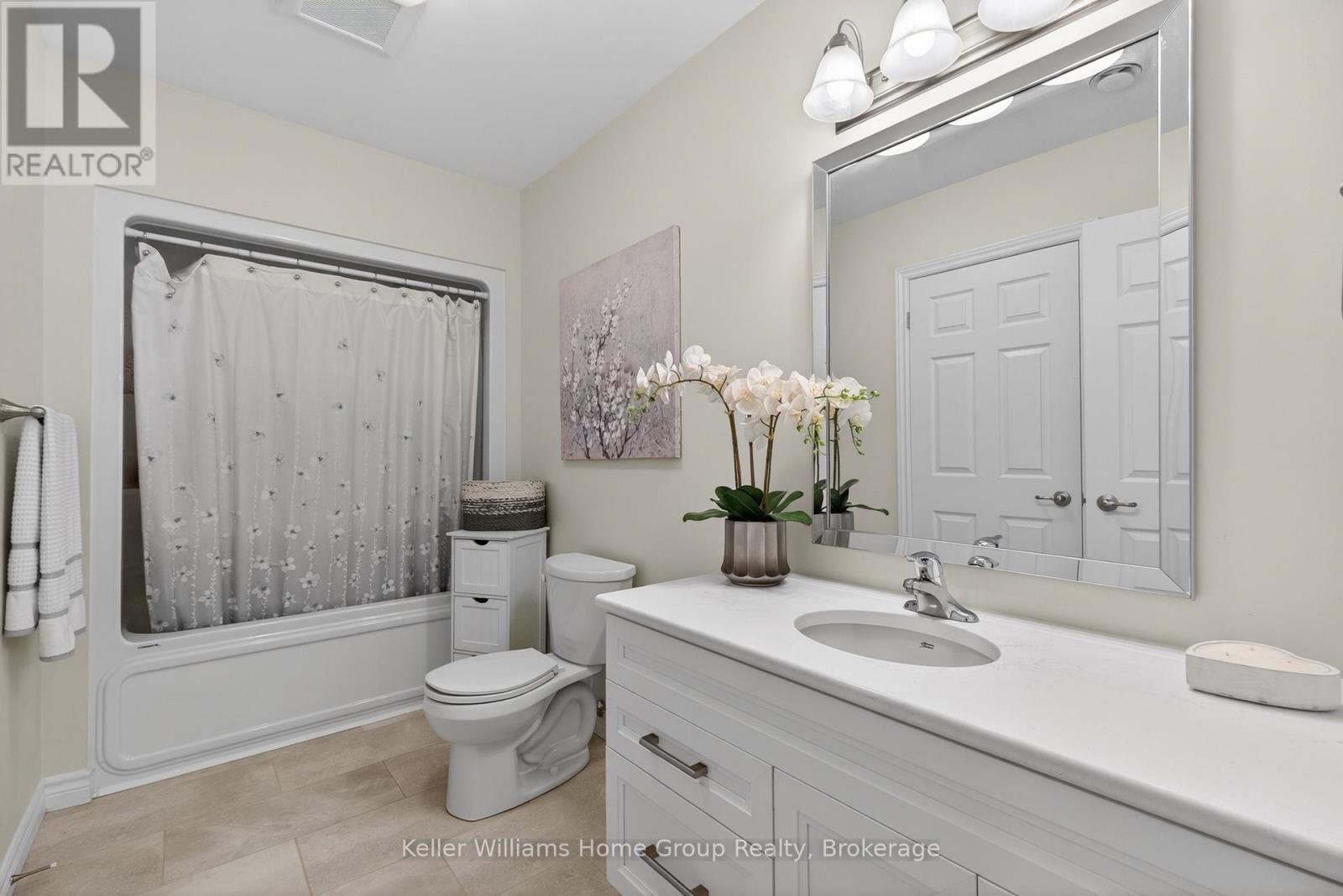 187 LAKE BREEZE DRIVE - 28