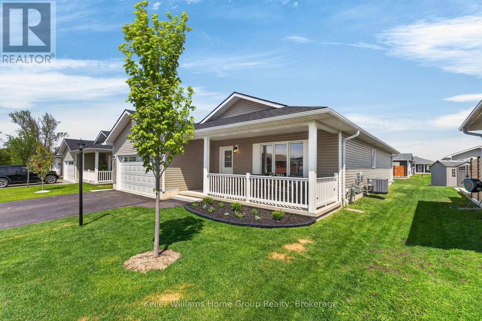 187 LAKE BREEZE DRIVE - 3