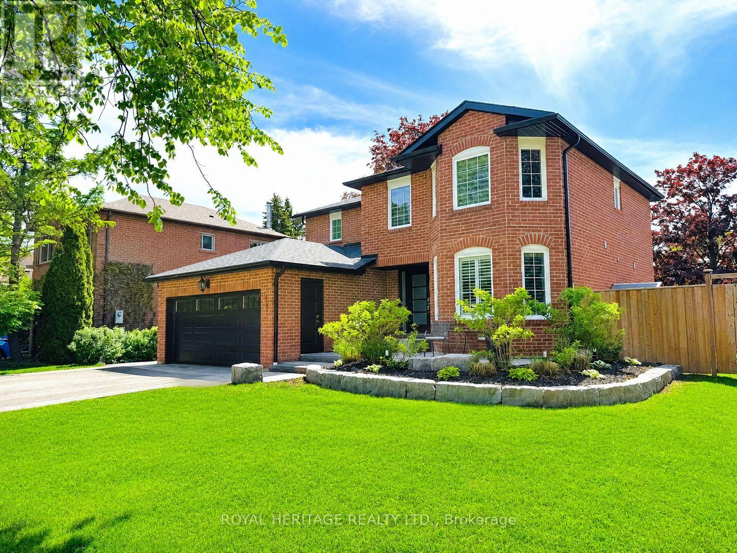 27 CLOVELLY DRIVE - Image 2