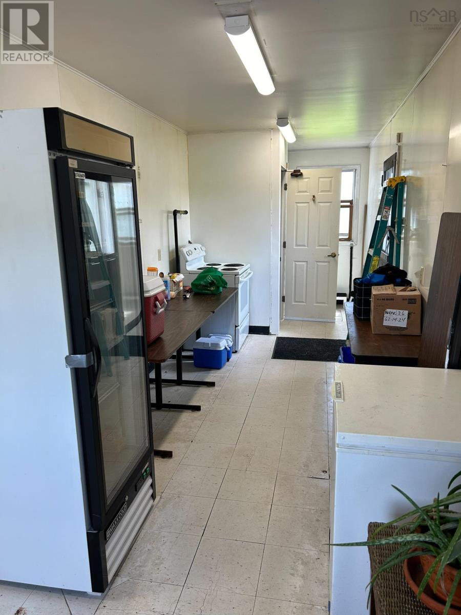 2656 HIGHWAY 376 - 6