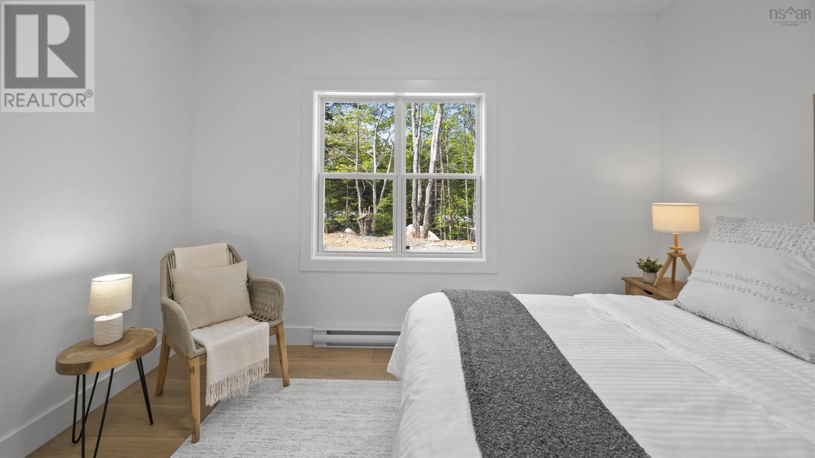 4 Charles Meade Drive - 21