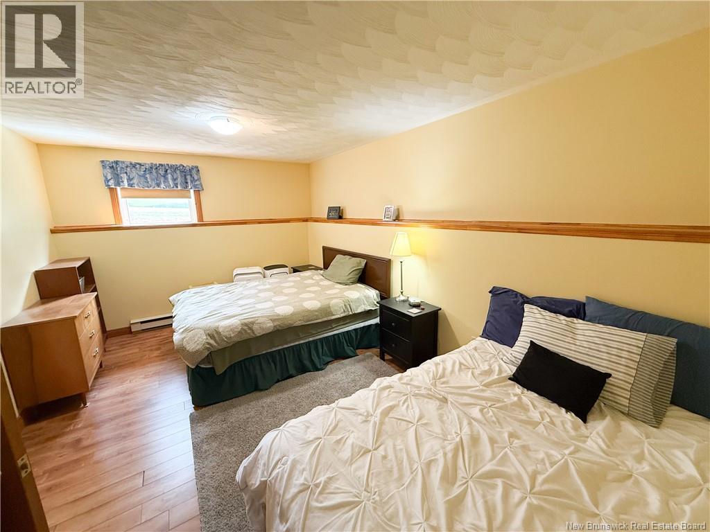 15 Fennell Drive - 39