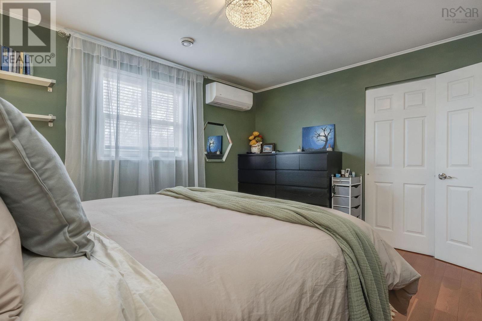 612 Crystal Drive - 13