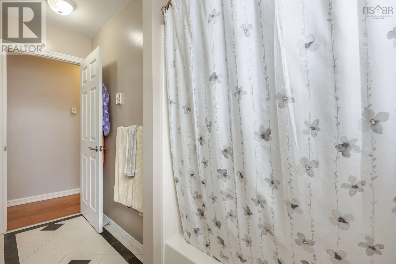 612 Crystal Drive - 20