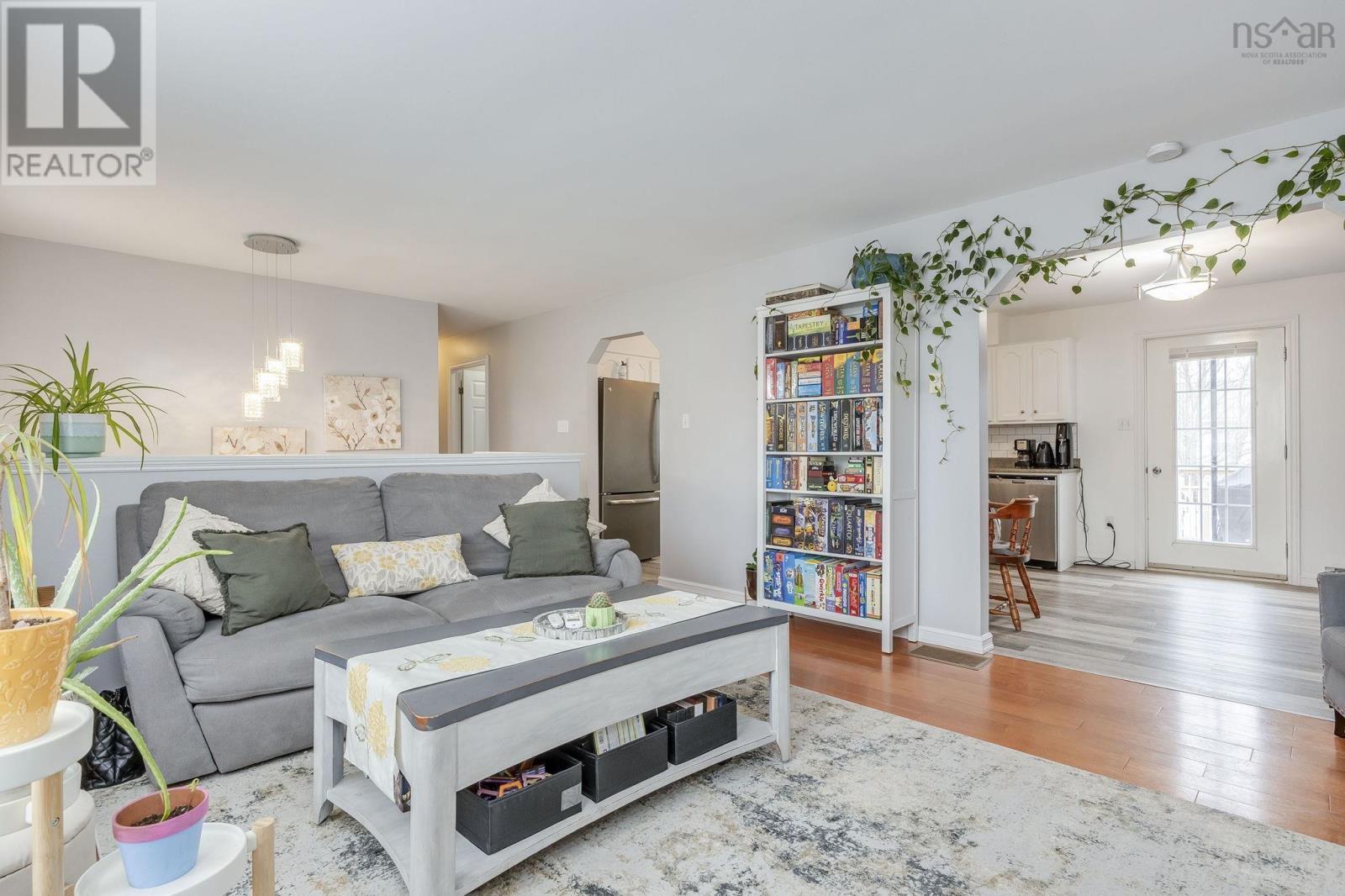 612 Crystal Drive - 6