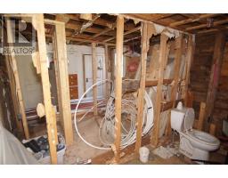 94 Transvaal Street, Shelburne, NS B0T1W0 Photo 17