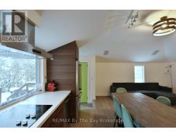 15 61st Street S, Wasaga Beach, ON L9Z1W1 Photo 9