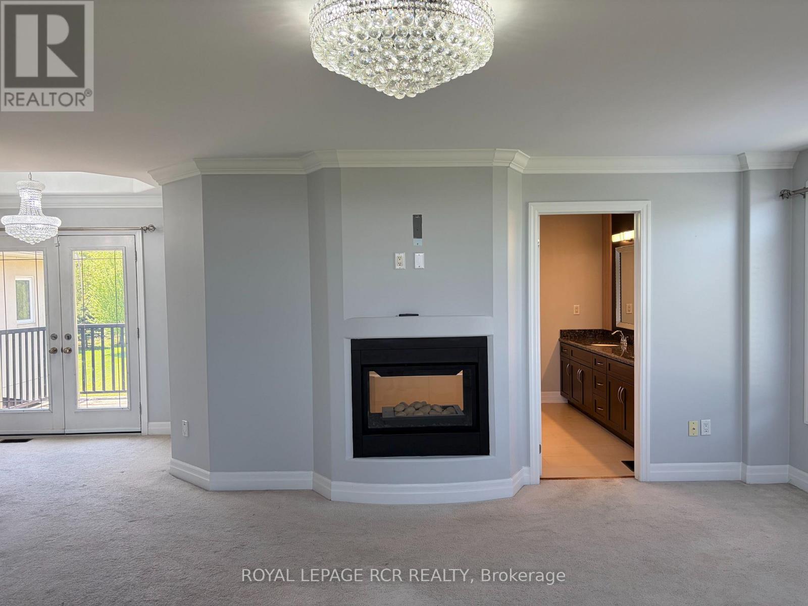 25 BROOKHAVEN CRESCENT - 31