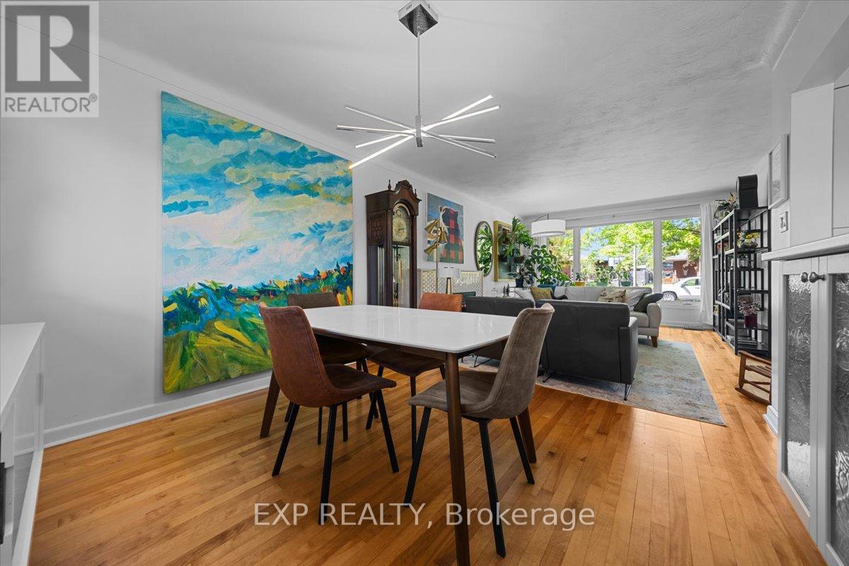 554 BROWNING AVENUE - 11