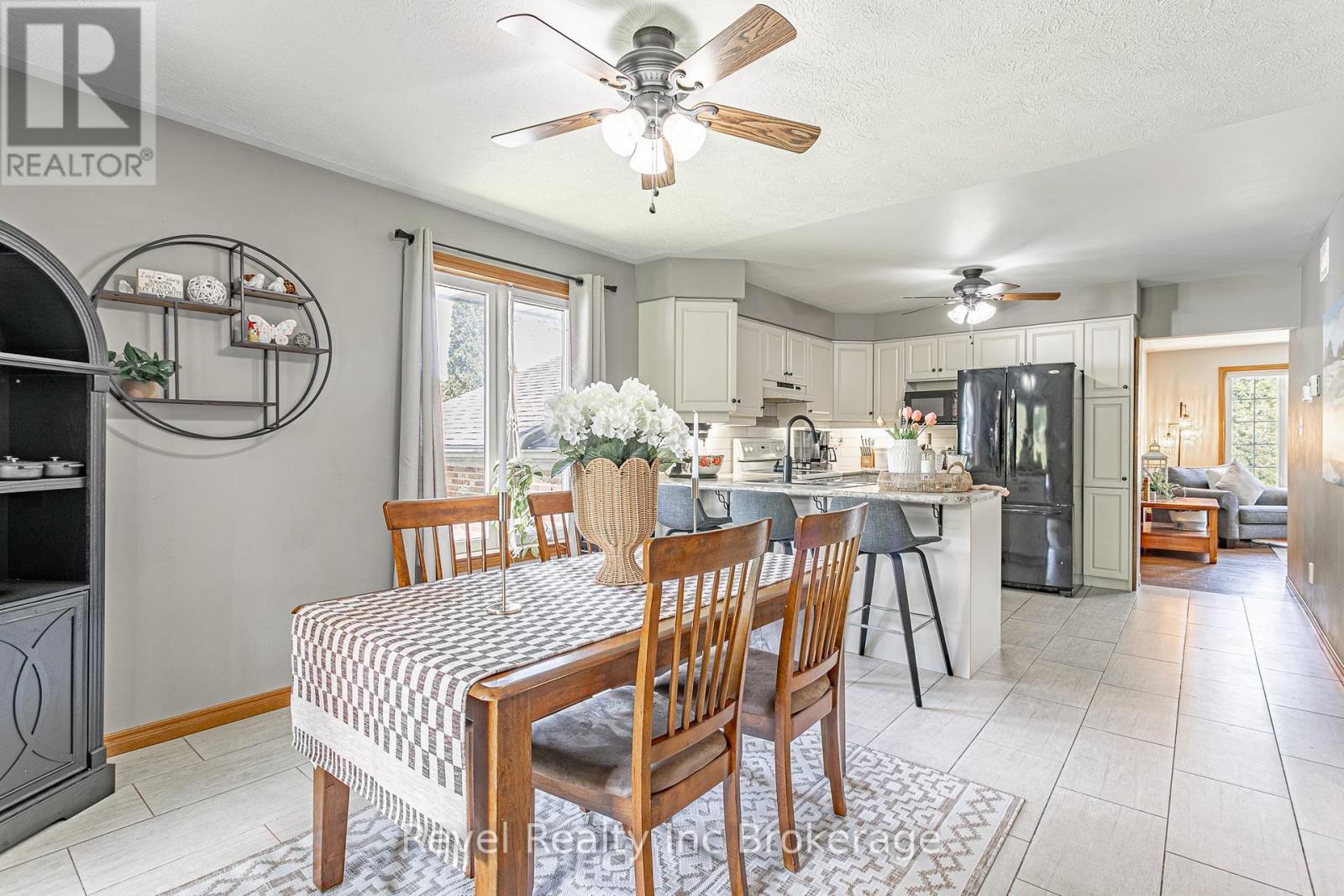 122 HEMLOCK ROAD - 7