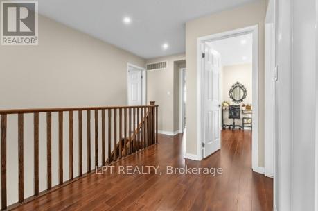 170 FENNAMORE TERRACE - 8