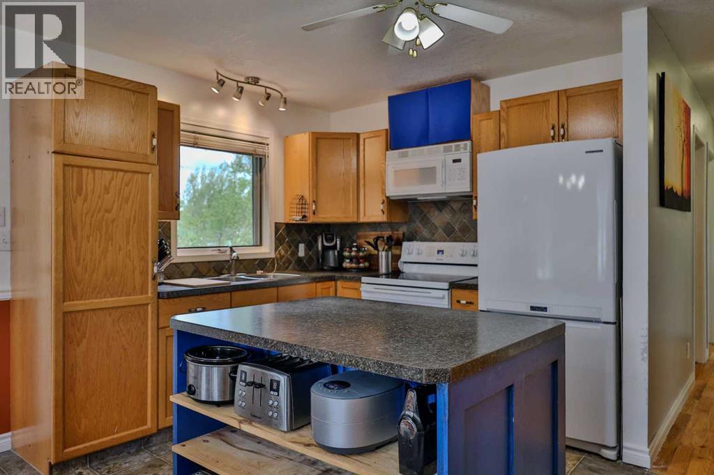 124 N 2 Street E - photo 5