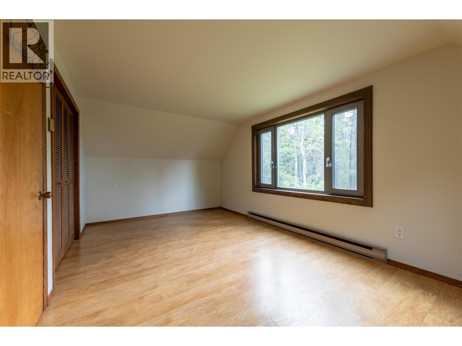 1615 Campbell Road - 49