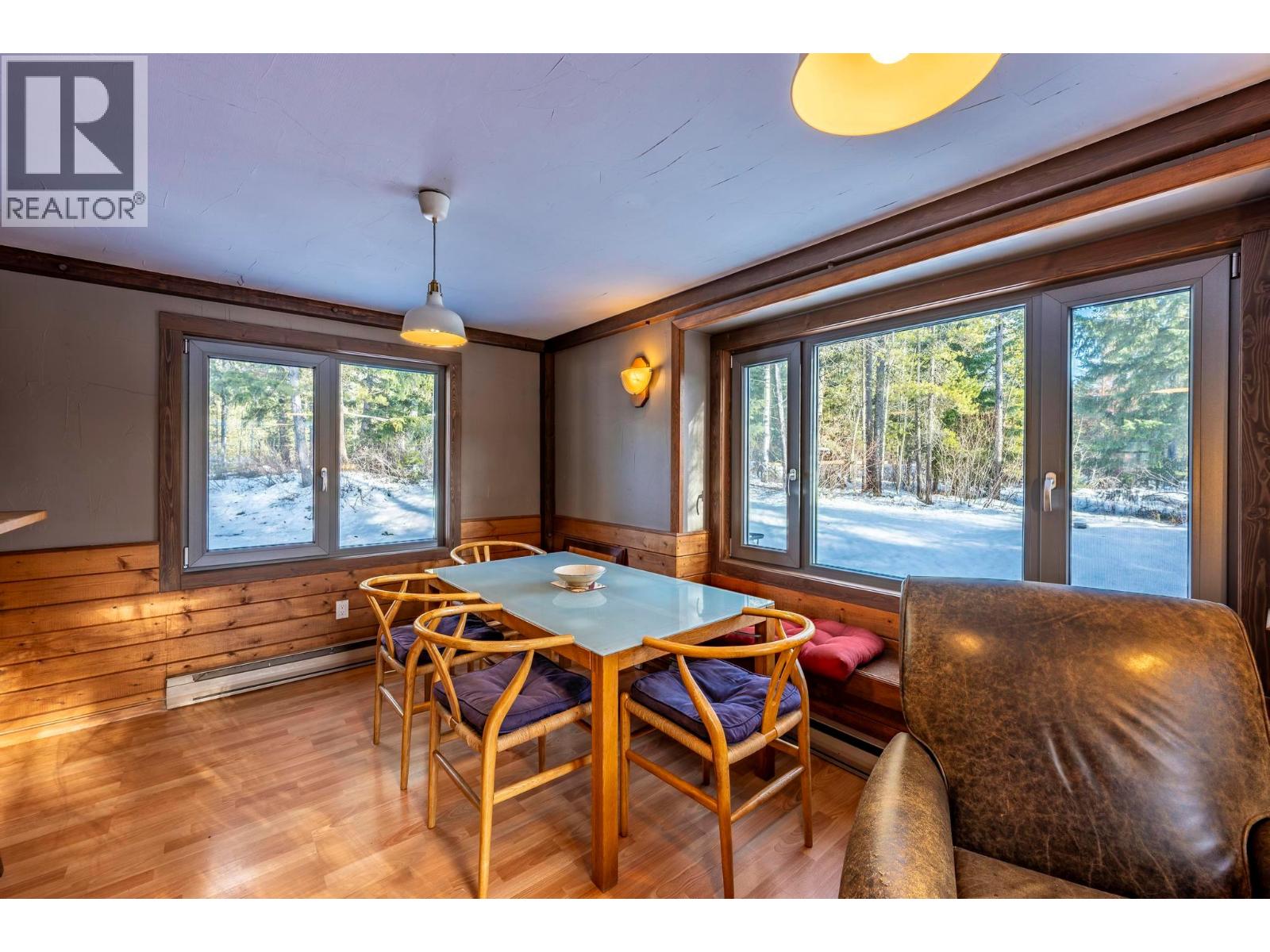 1615 Campbell Road - 22