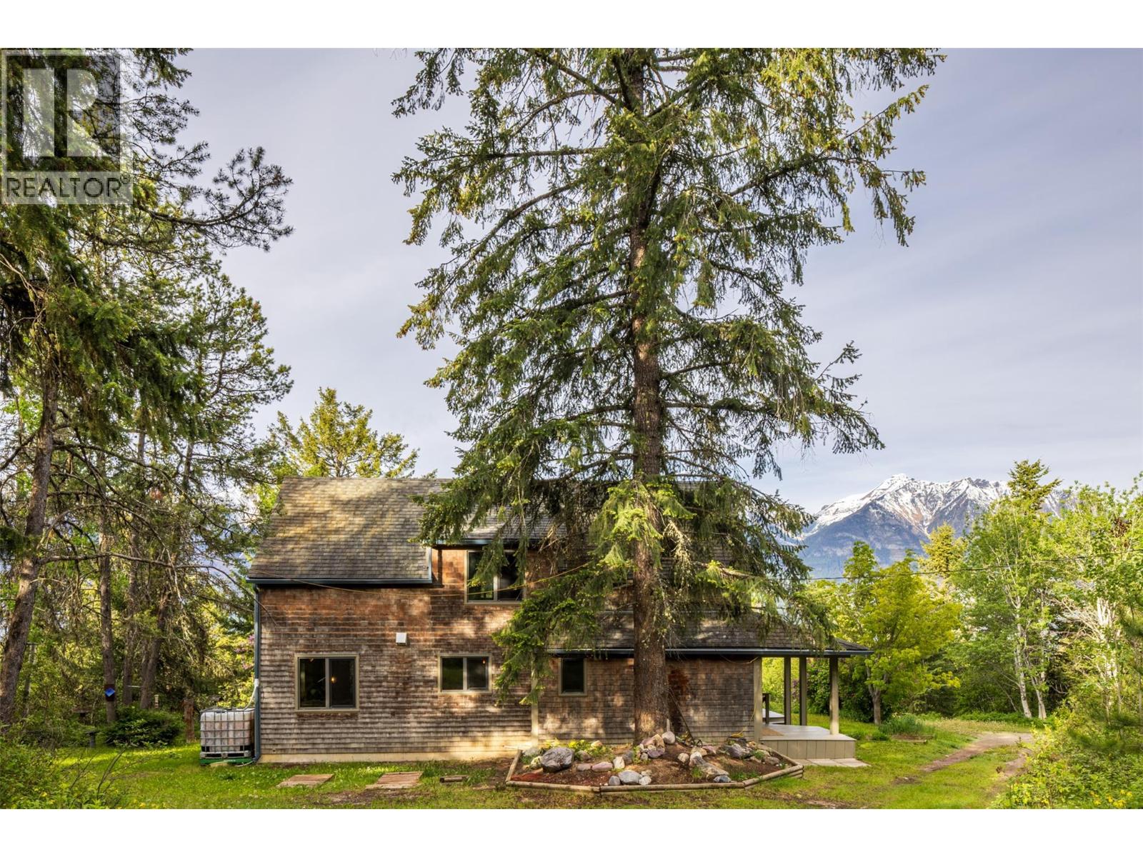 1615 Campbell Road - 63