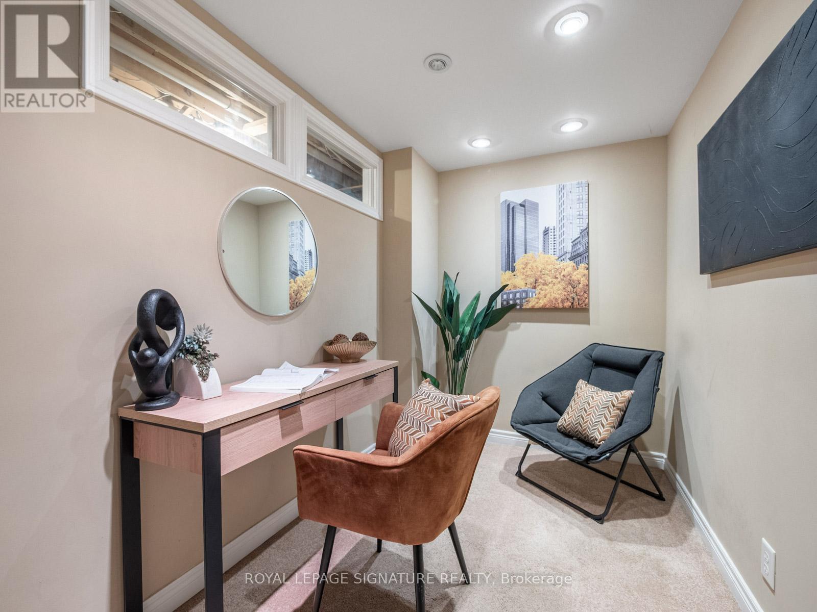 7 DECATUR PLACE - 24
