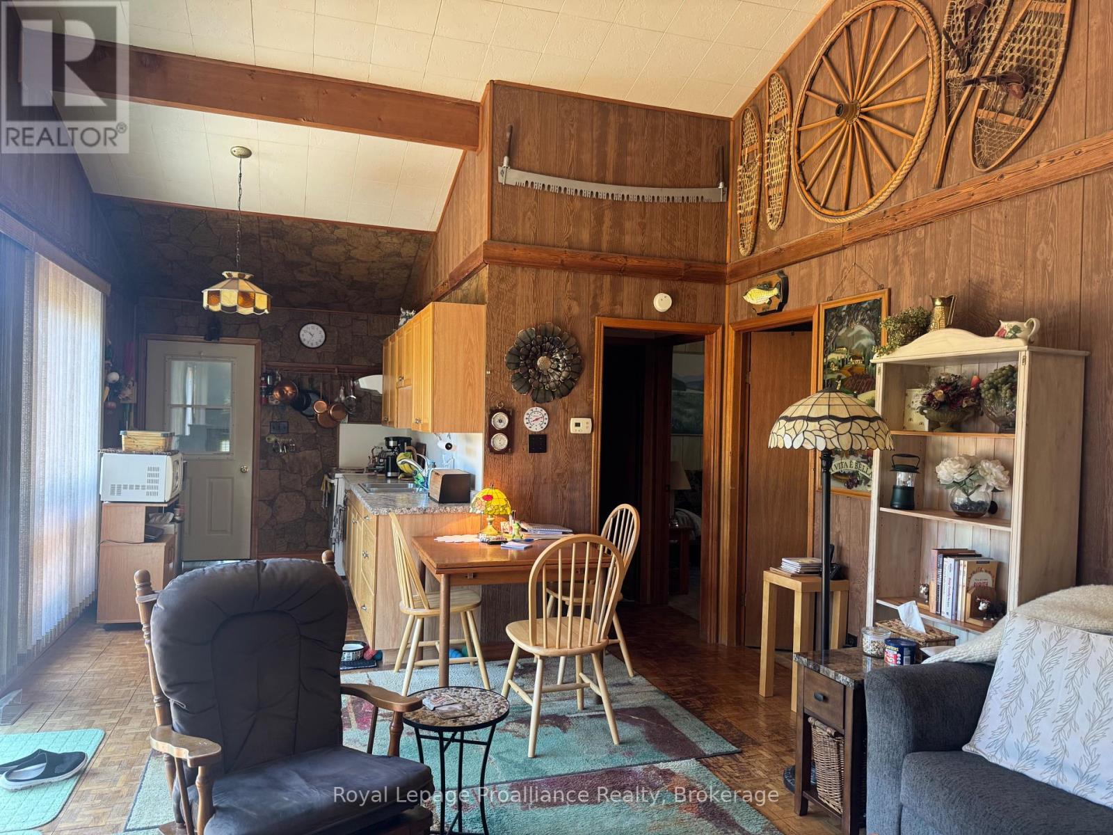 920 BEAVER CREEK ROAD - 10