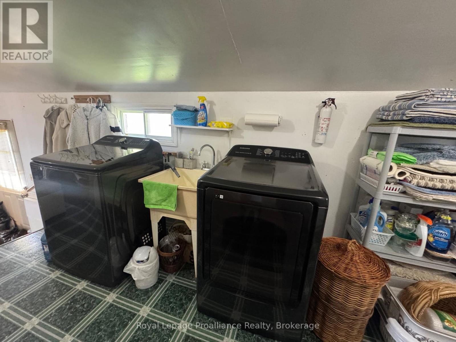 920 BEAVER CREEK ROAD - 20