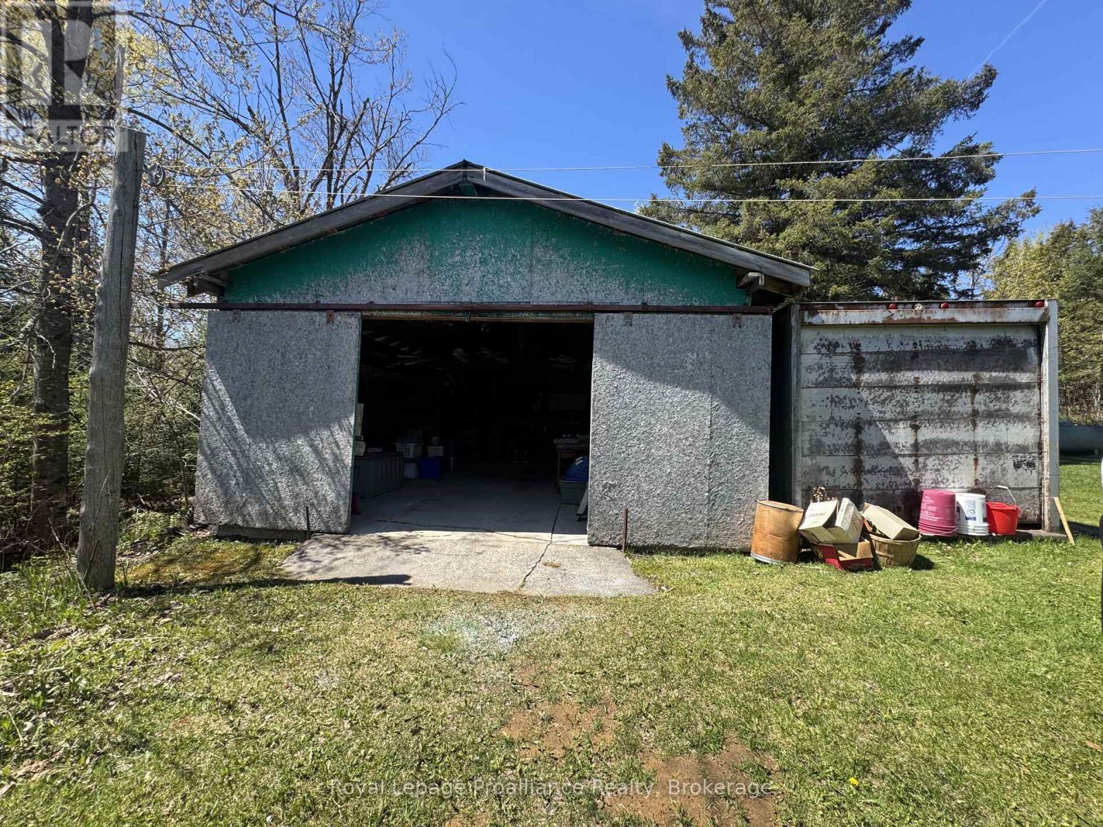 920 BEAVER CREEK ROAD - 28