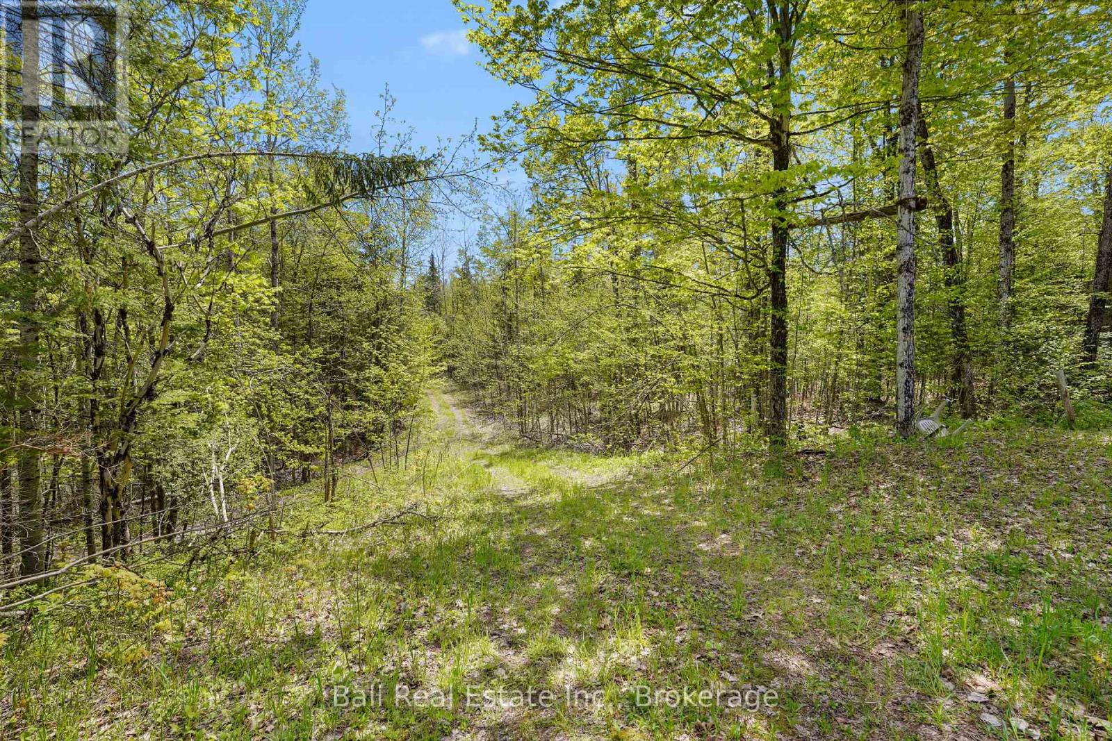 174 MOON LINE ROAD N - 12