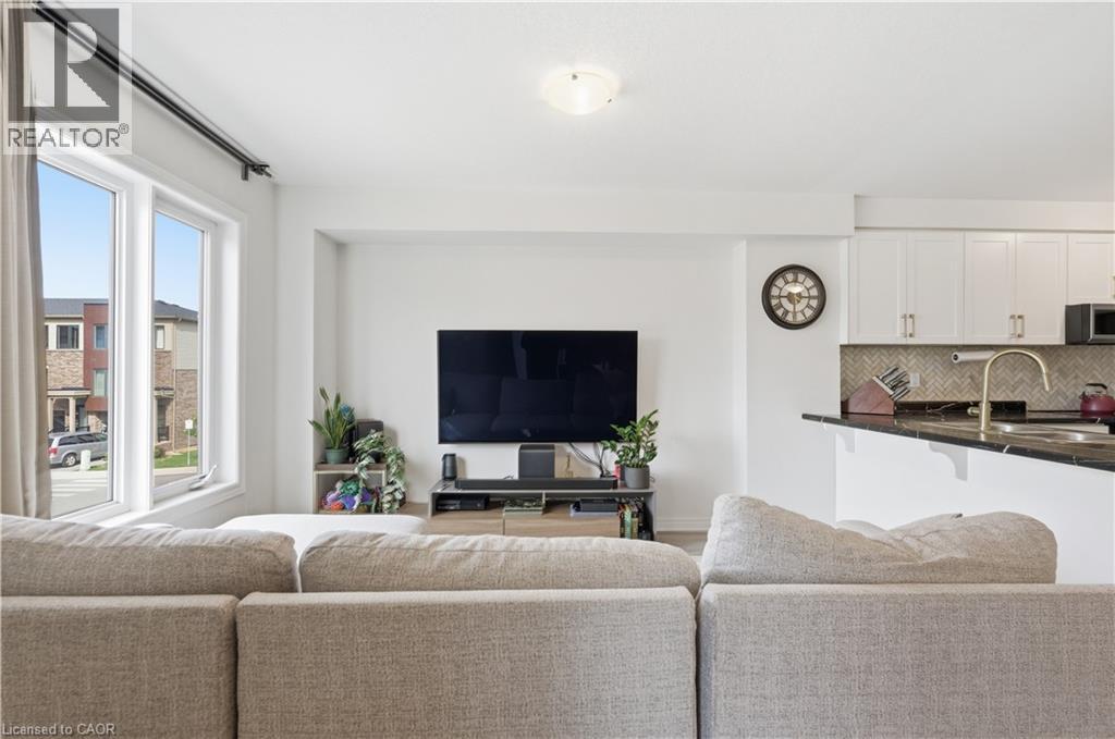 92 DRYDEN Lane - 12