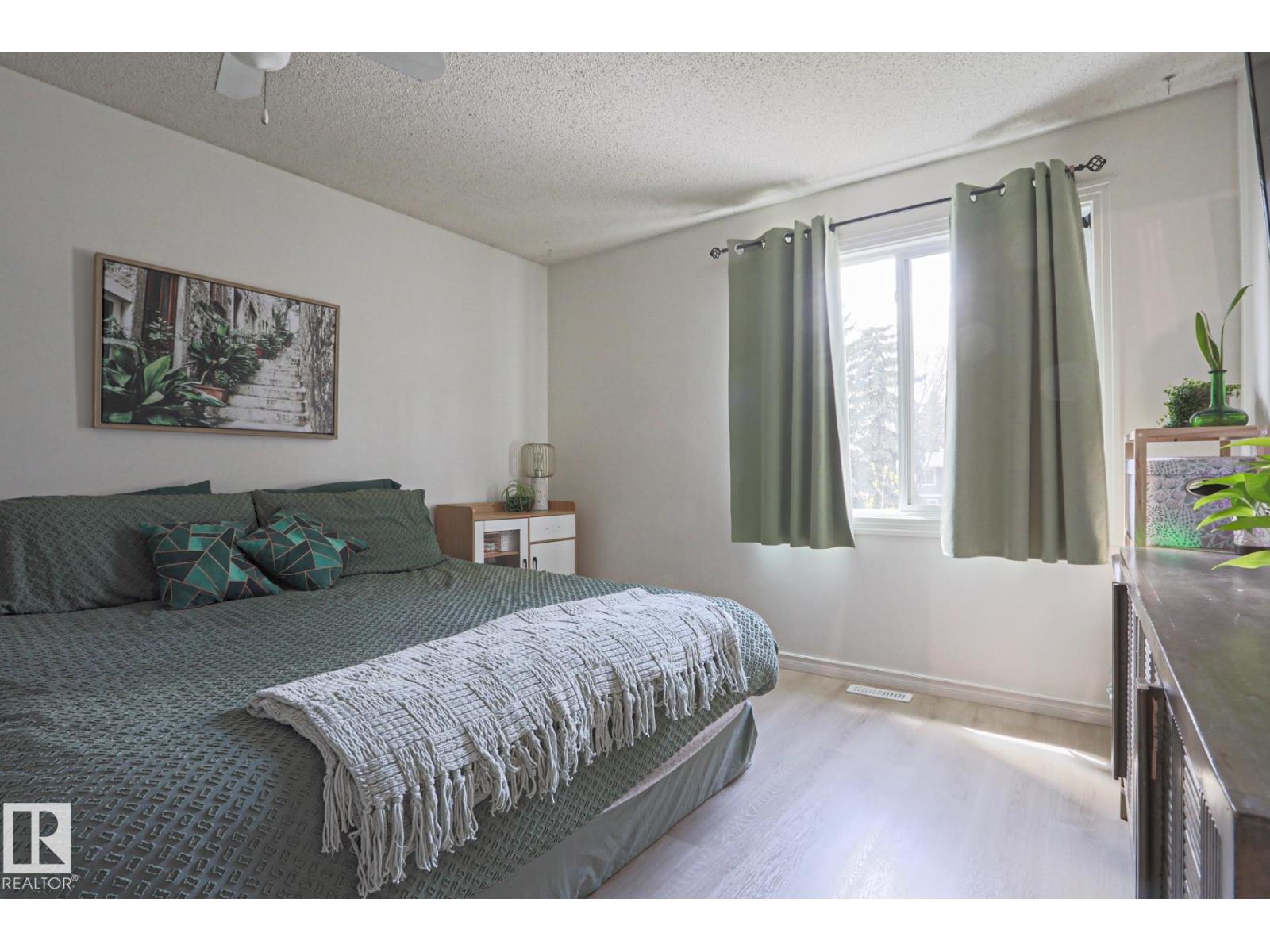 600 LAKEWOOD RD N NW - 19