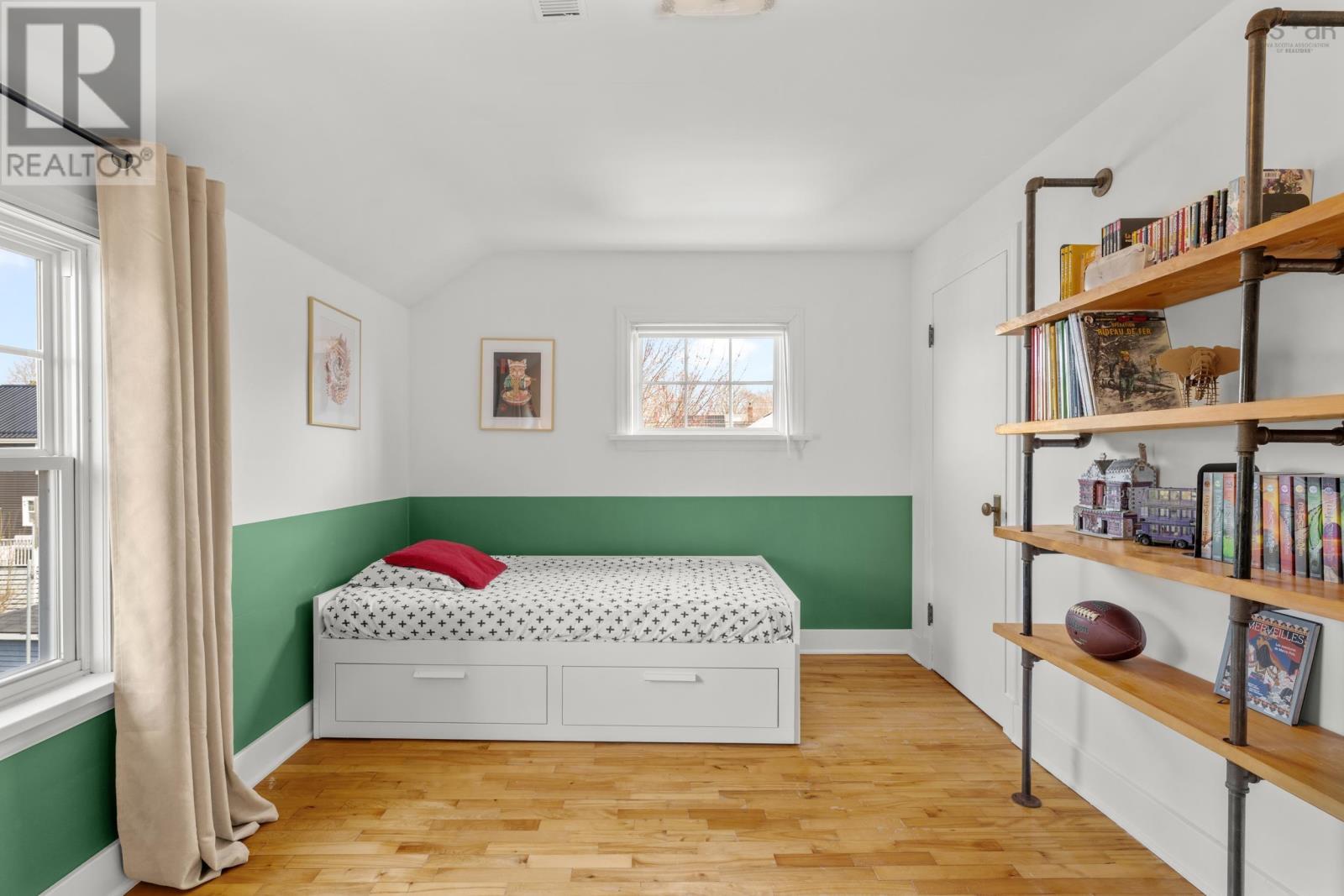 5 Gladstone Avenue - 23