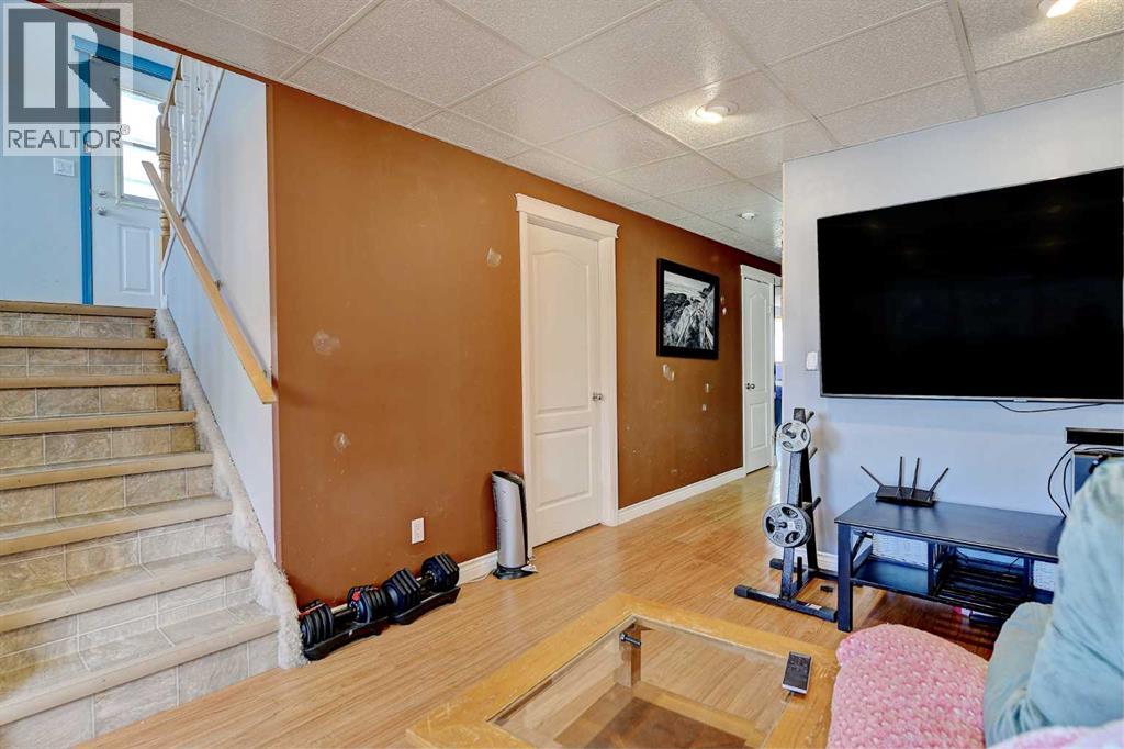 6309 88A Street - 16