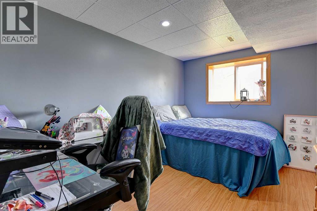 6309 88A Street - 21