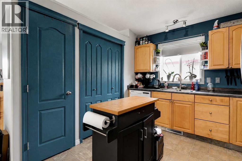 6309 88A Street - Image 2