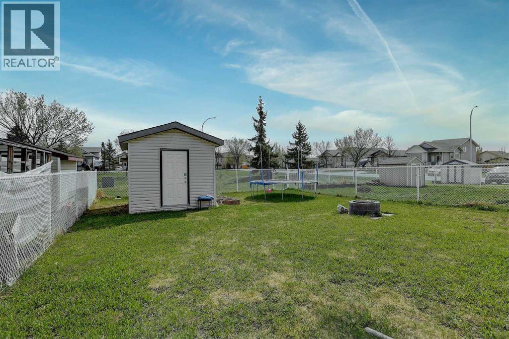 6309 88A Street - 24