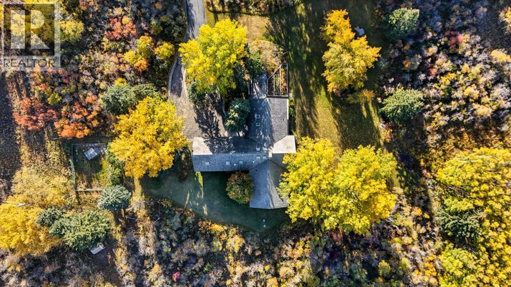237 Escarpment Drive - 13