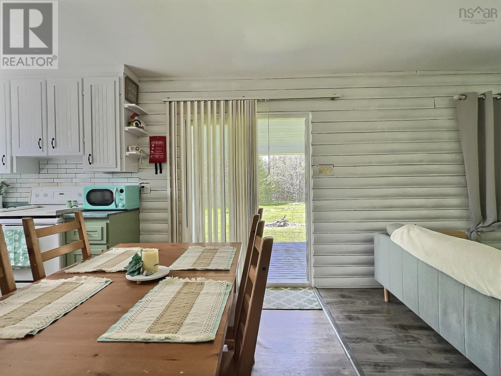 260 Loon Lane - 10
