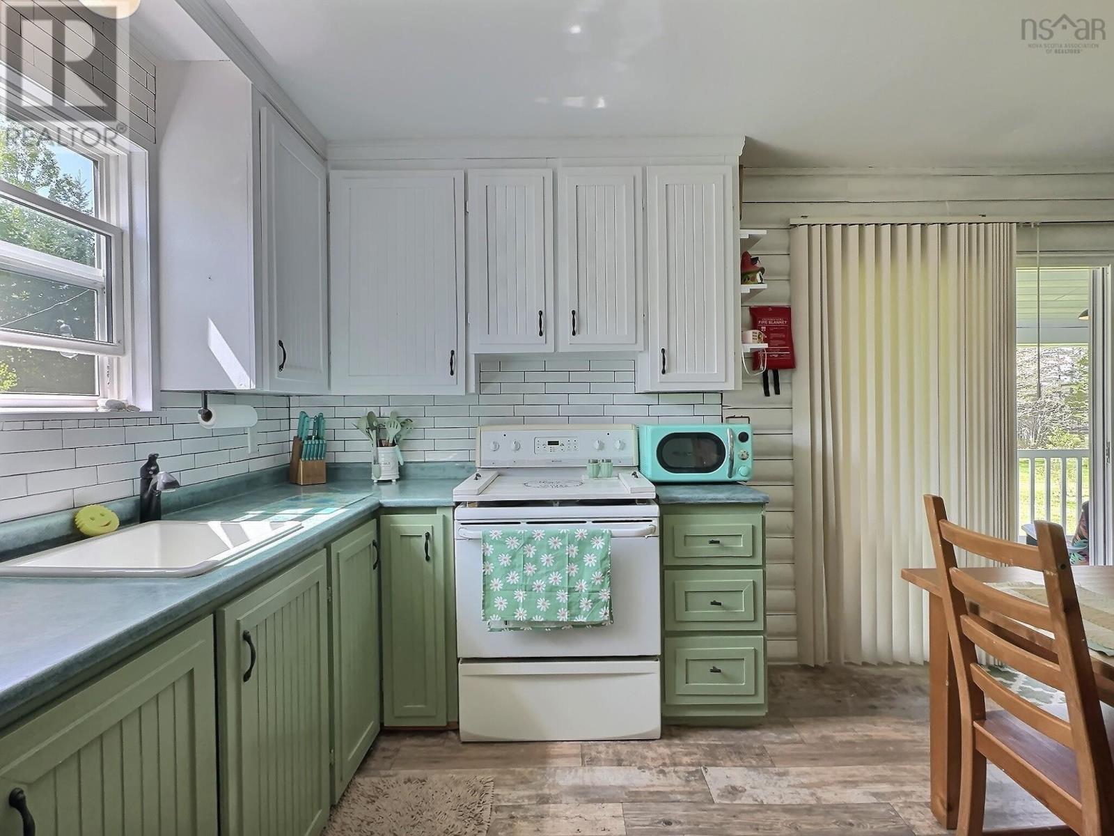 260 Loon Lane - Image 3