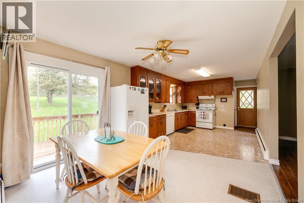 5712 King Street - 12