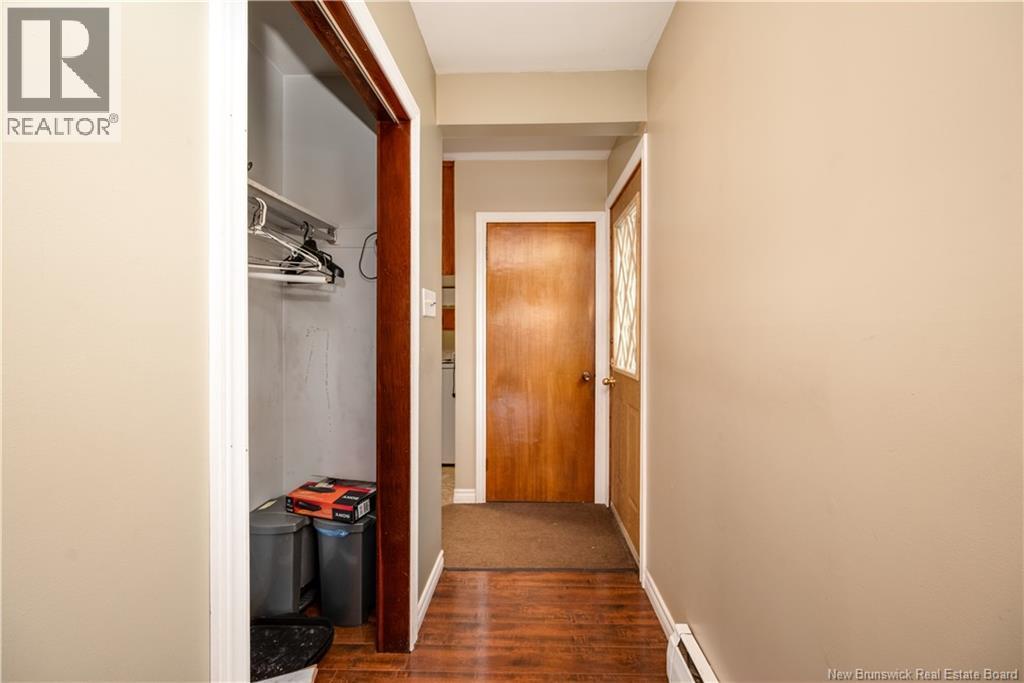 5712 King Street - 25