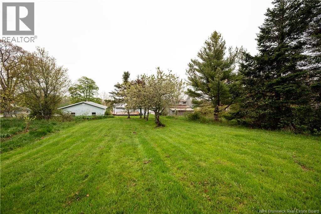 5712 King Street - 35