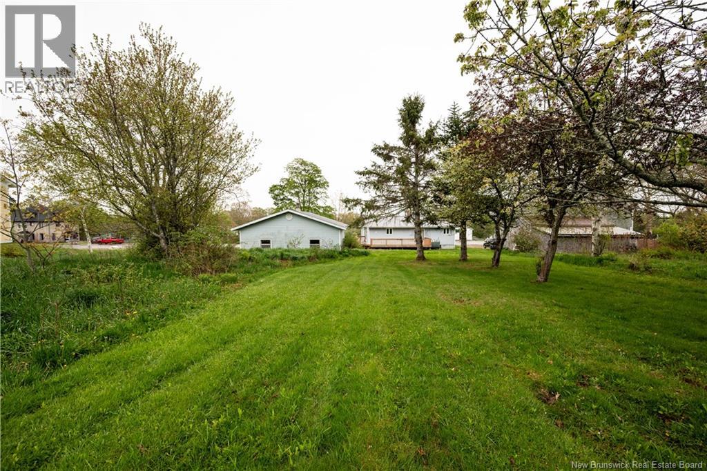 5712 King Street - 36