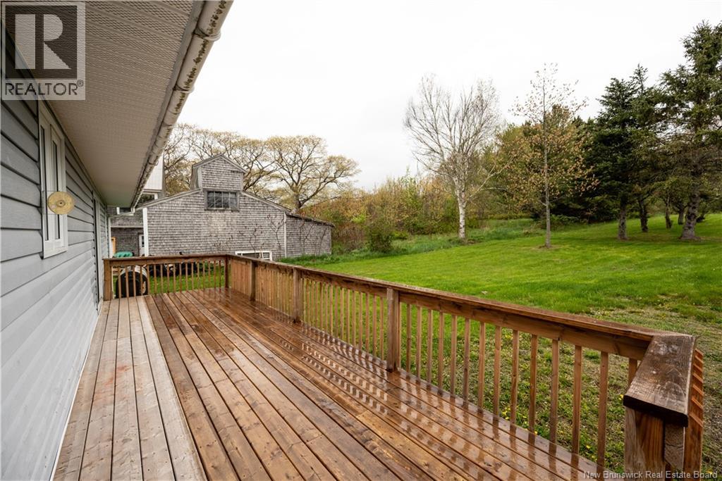 5712 King Street - 5