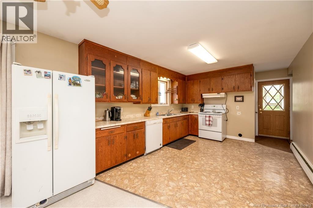 5712 King Street - 8