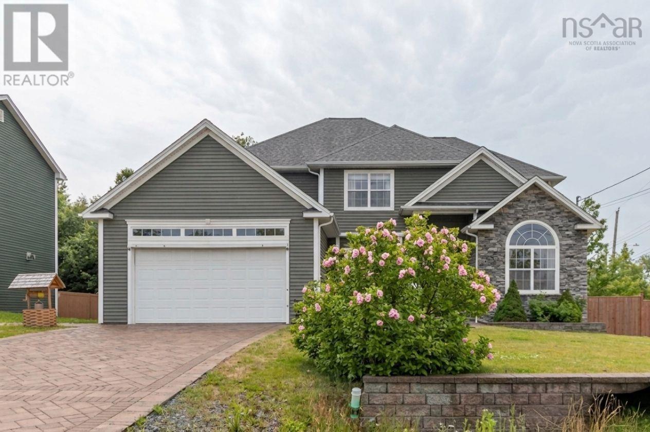 Property photo of 2 Lacy Anne Avenue