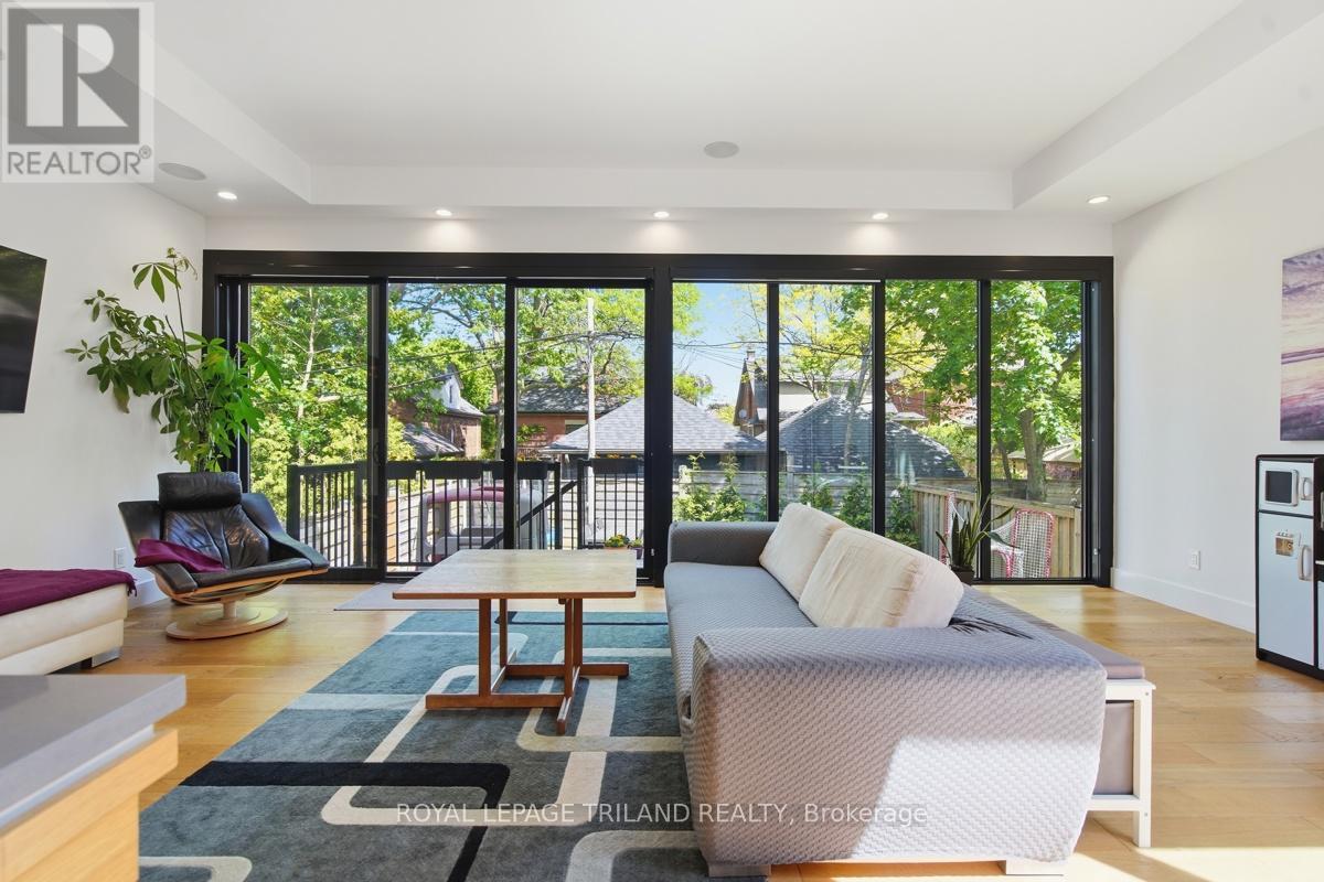 20 GARFIELD AVENUE - 11