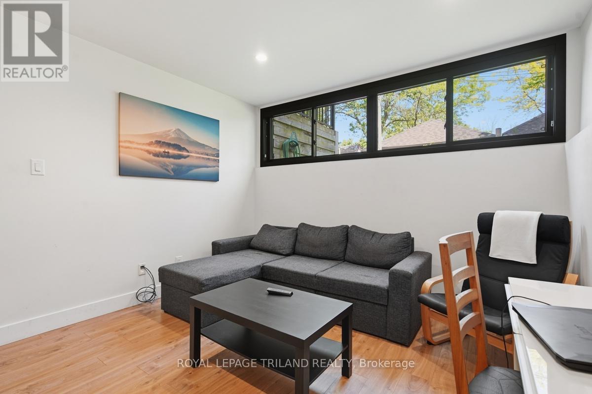 20 GARFIELD AVENUE - 34