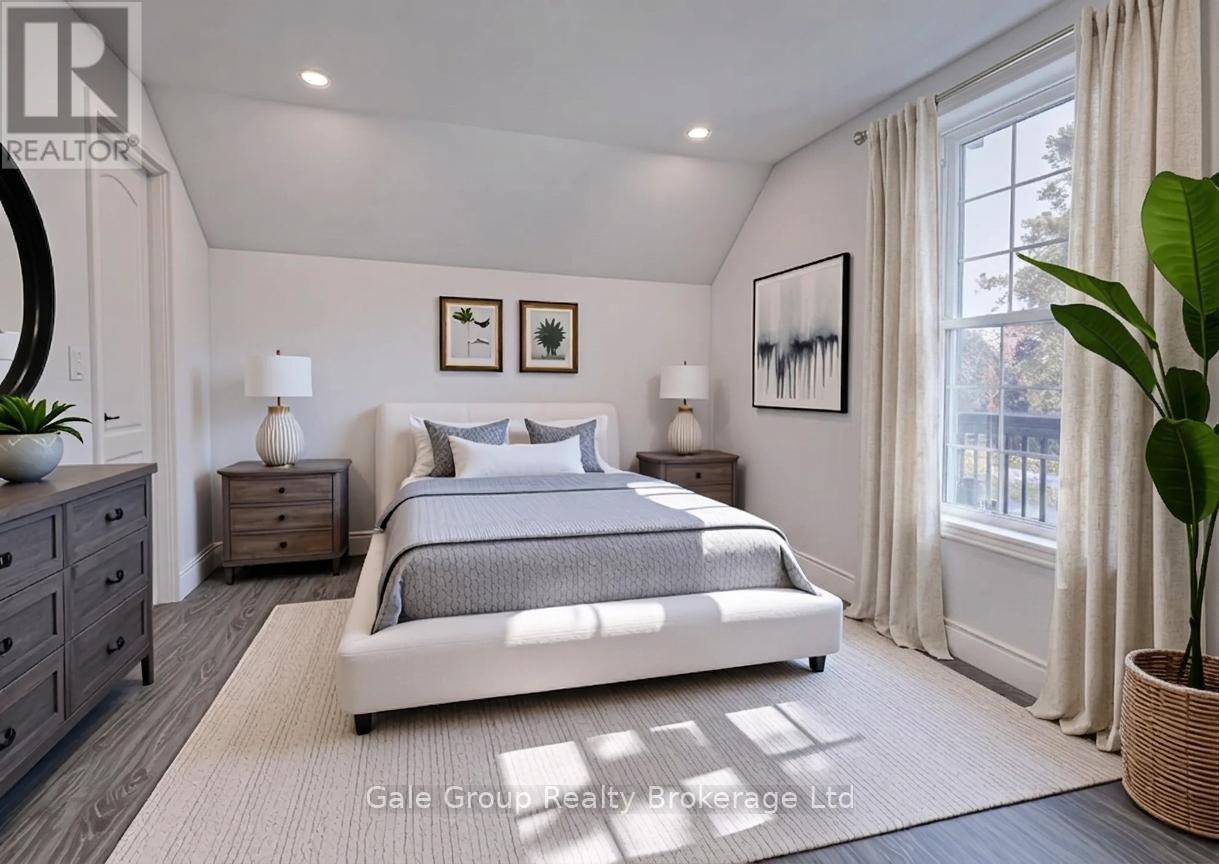 203 TALBOT STREET S - 36